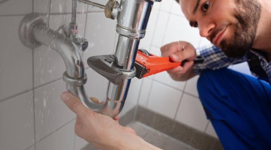 Professional same day plumber services in Quincy, MI
